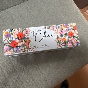 Le Chic Ionik Ceramic Flat Iton